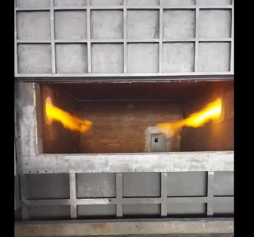 مشعل دو سوخته